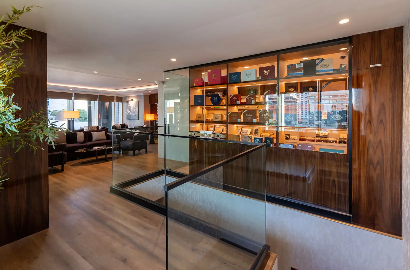 Vintage Cigar Lounge — DIFC, Dubai - Image 5