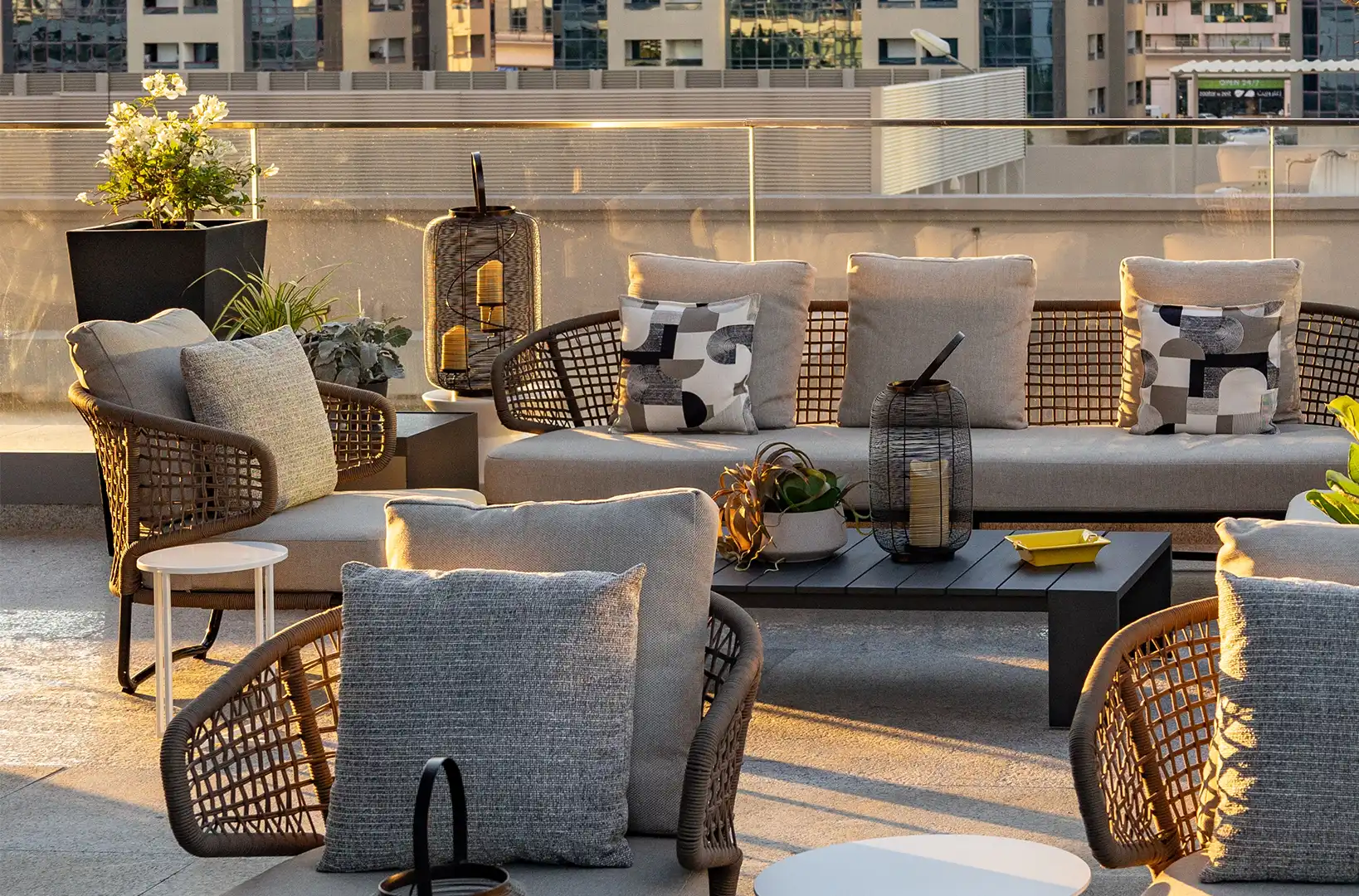 Vintage Cigar Lounge — DIFC, Dubai - Image 7